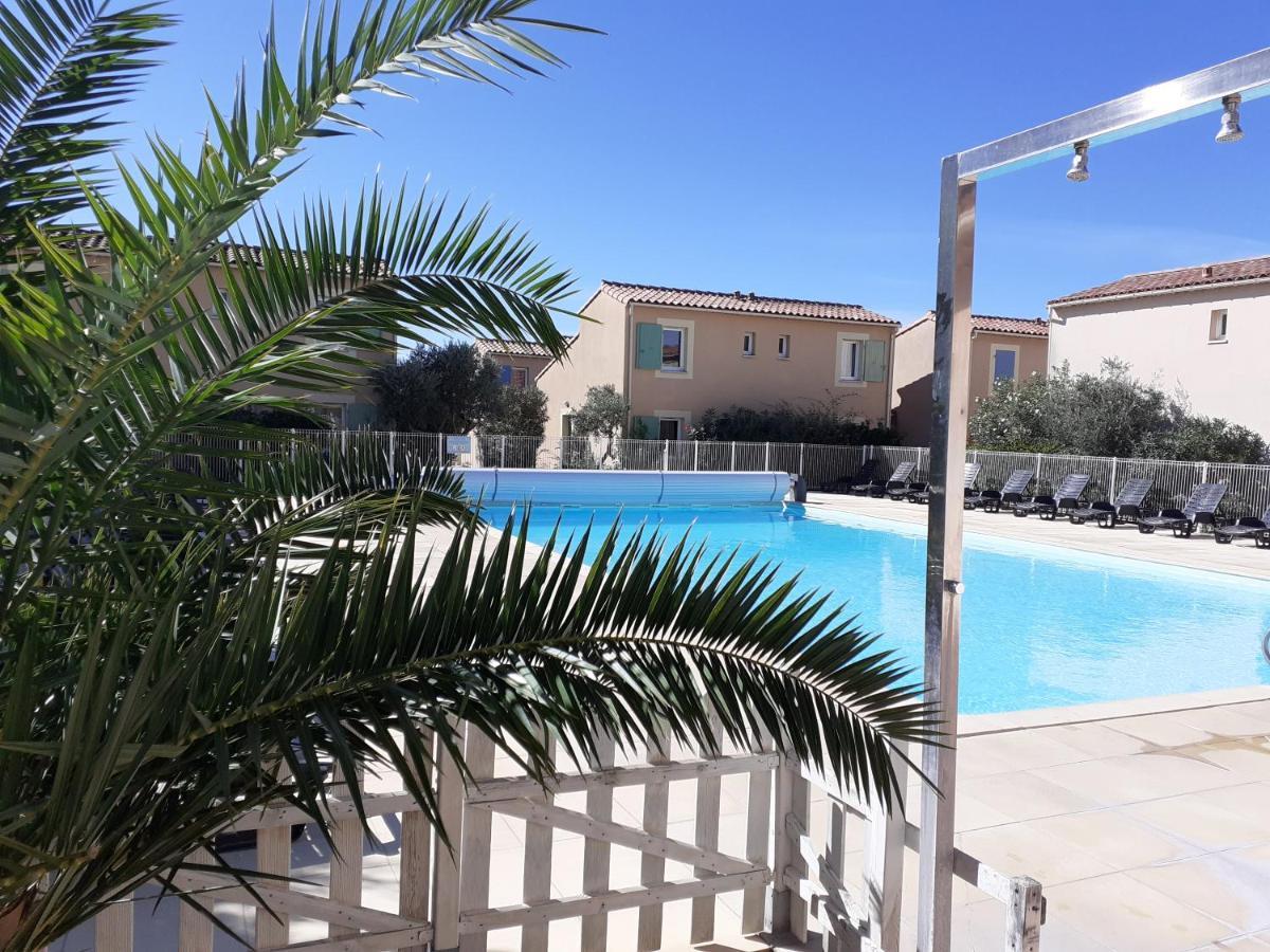 Sous Le Soleil Des Alpilles Apartment Mouries Exterior photo